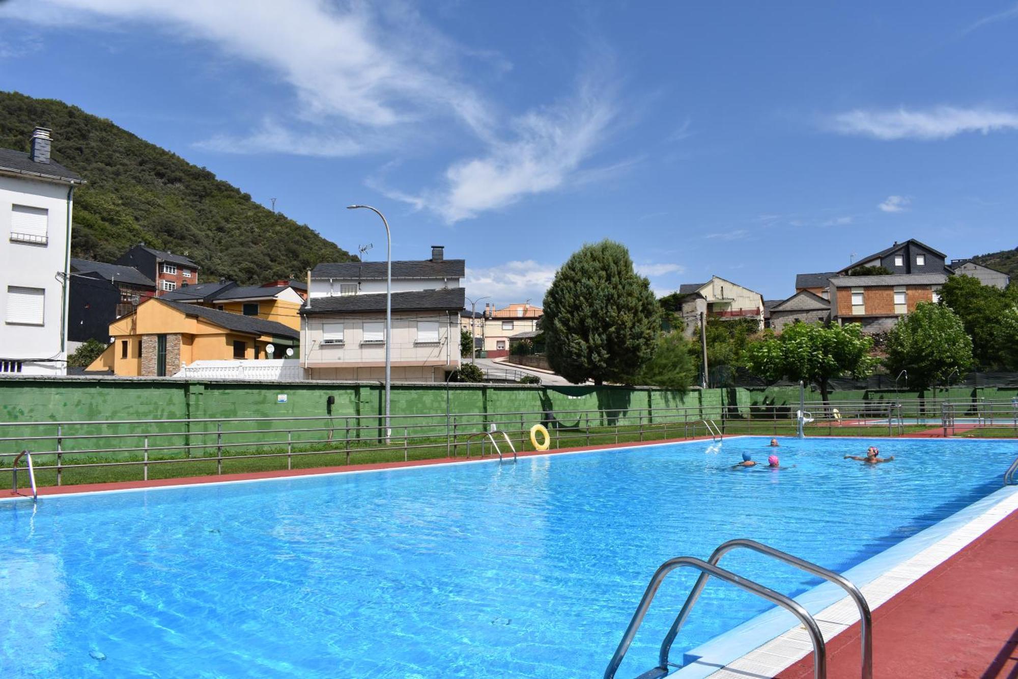 Vivienda De Uso Turistico Abella Matarrosa del Sil Exterior foto